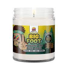 Big Foot Odor Fighting Candle - Woodlands, Amber & Musk